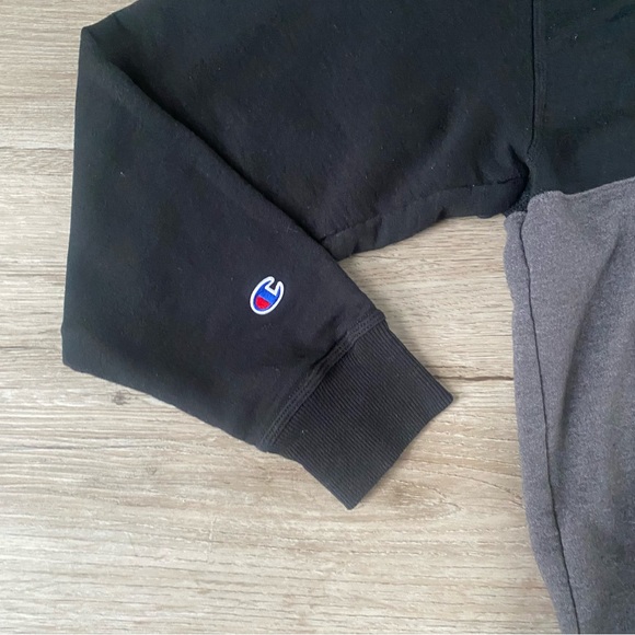 Champion hoodie - Picture 3 of 5